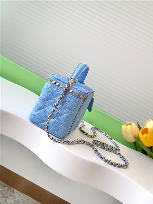 2026131222428623 580